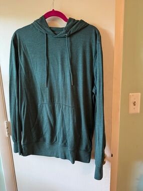 Amazon Essentials Green Hooded Pullover Sweatshirt